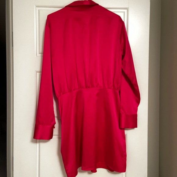 SIMONS SATIN DRESS - Picture 2 of 4